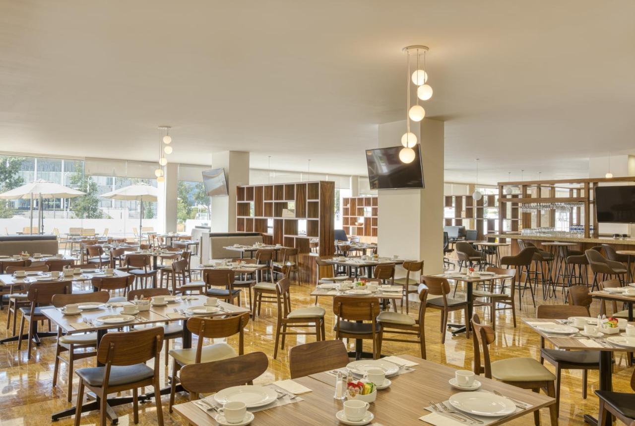 Fiesta Inn Guadalajara Periferico Poniente Zapopan Esterno foto